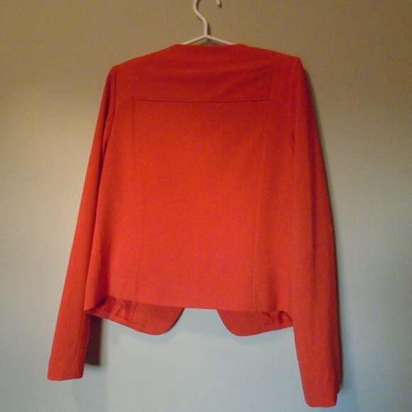 AMERICAN EAGLE OUTFITTERS WOMANS ORANGE BLAZER SIZE MEDIUM - Picture 2 of 3